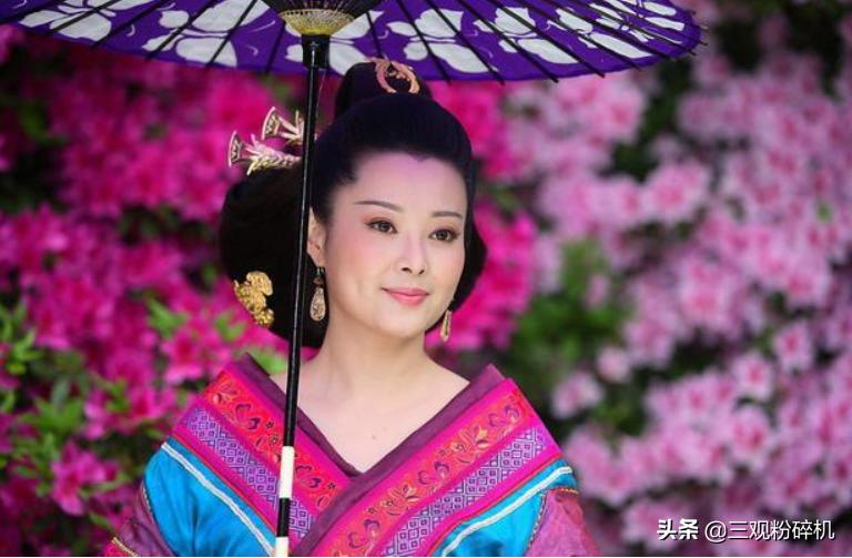 为什么说王莽是个穿越之人,王莽是忠臣还是奸臣