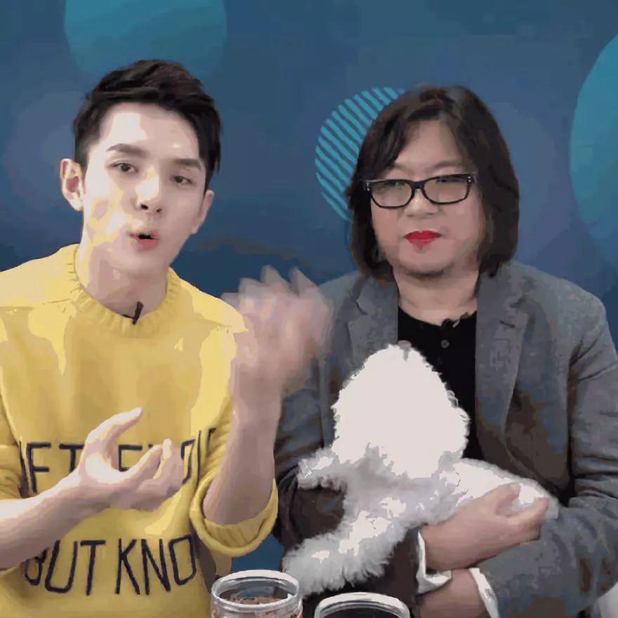 李湘这么有钱还直播带货吗,李湘直播事件最新消息