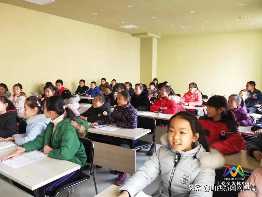 小主持人培训班视频直播,小主持人培训教程大全