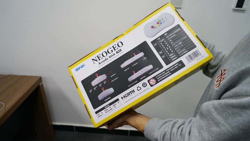 SNKNEOGEOASP游戏机开箱,snkneogeoasp换摇杆