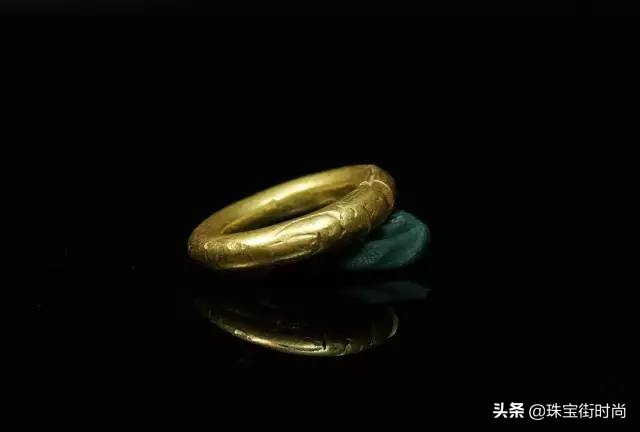 关于爱情的戒指,戒指对于爱情的意义