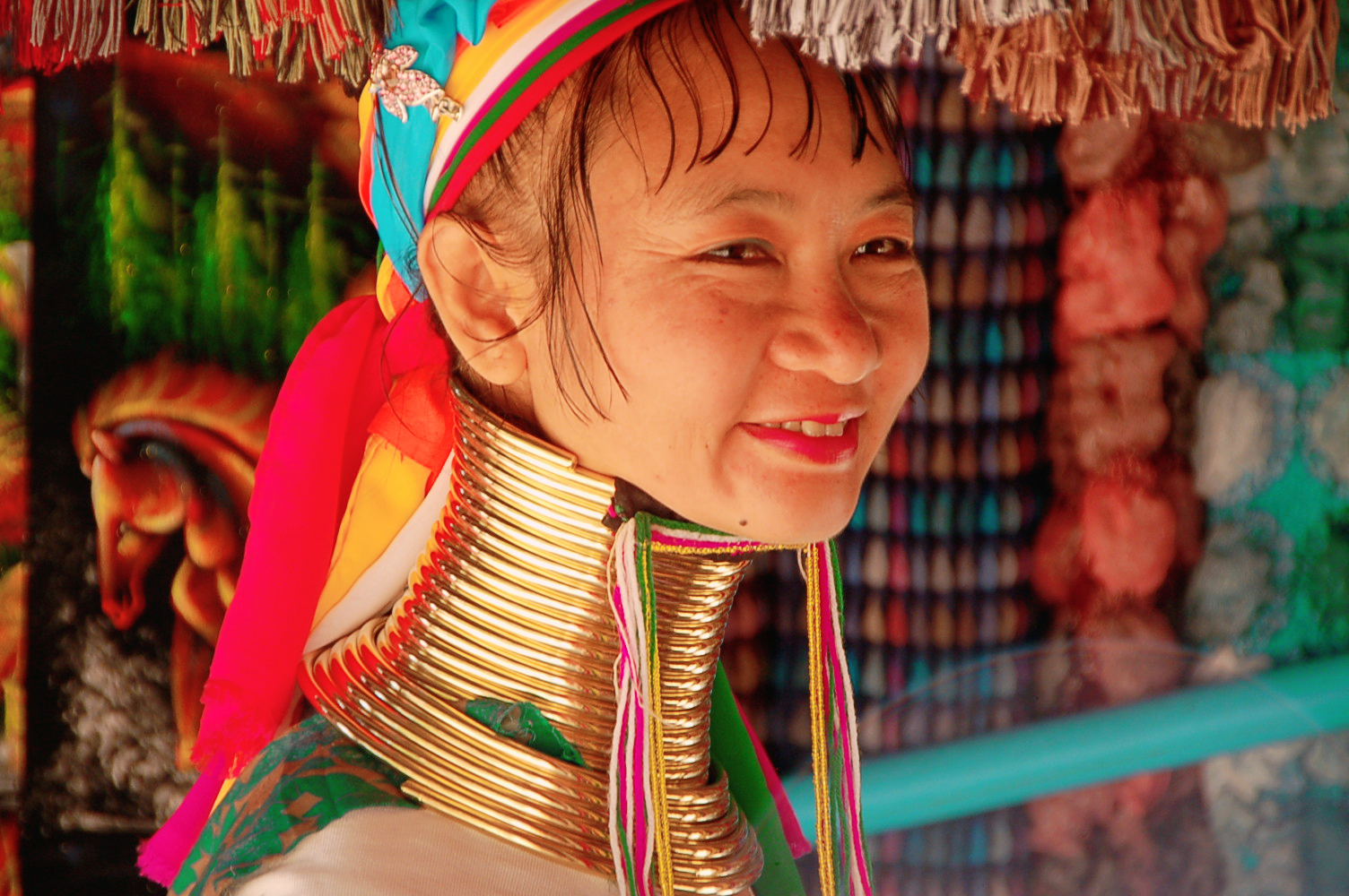 长颈族部落,泰国长颈村介绍