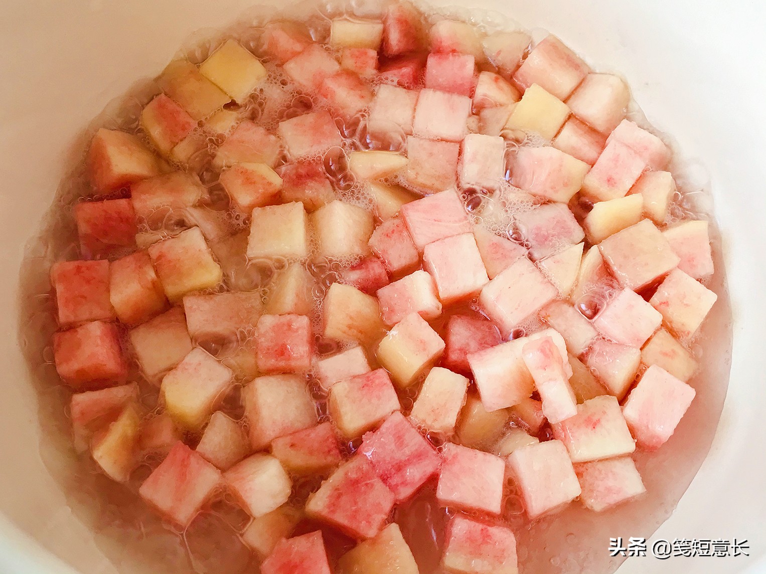 8月份最好吃的桃子,八月成熟的桃子好吃吗