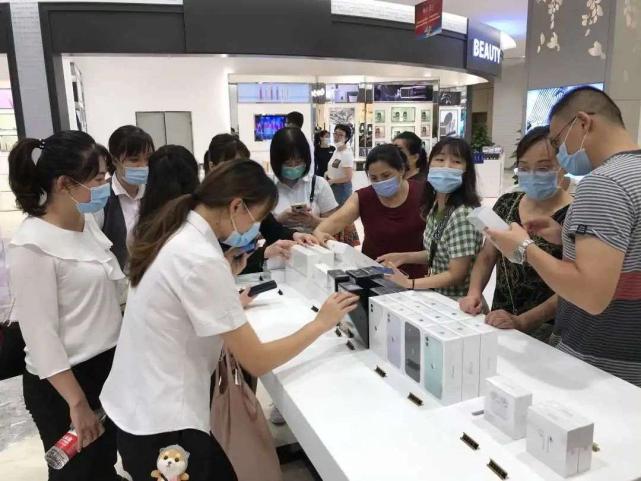 琼版iphone价格,琼版iphone购买后有问题