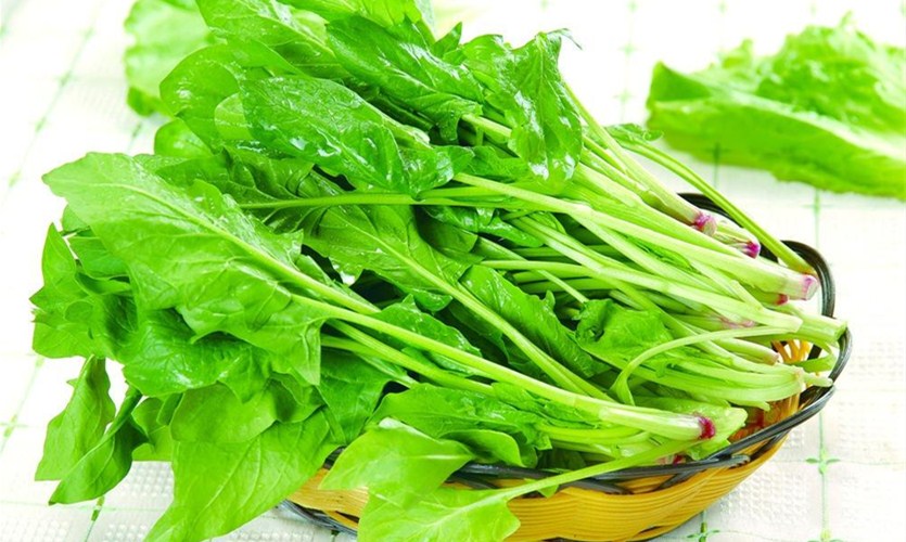 菠菜油泼面的做法,菠菜怎么油泼好吃