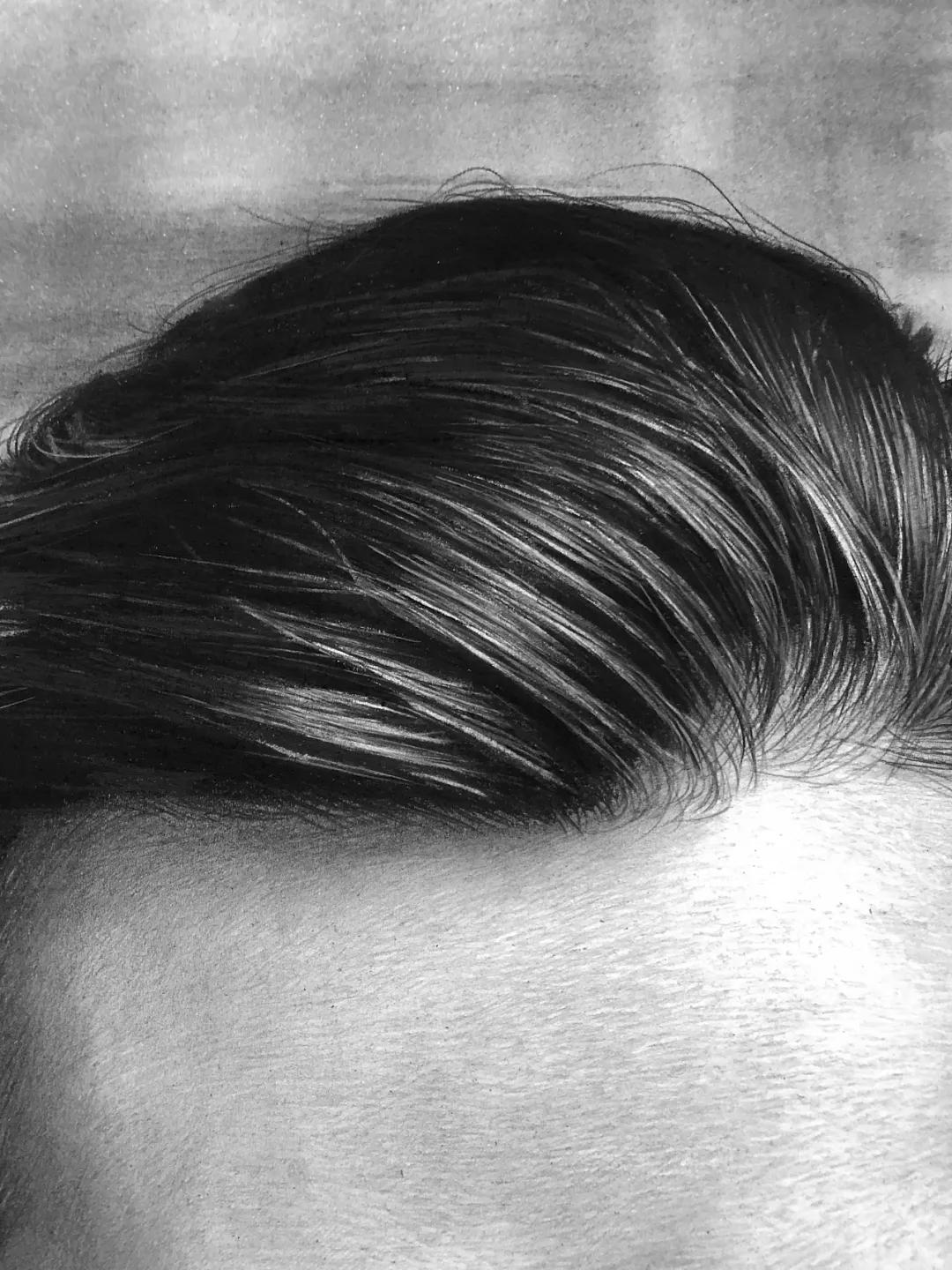 画一幅素描100万笔，胡歌、李现、迪丽热巴在他笔下全都画活了