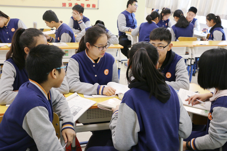 家长写给初三孩子的一封共情信,家长写给高二同学们的一封信