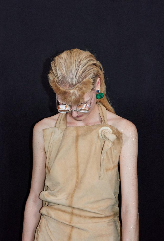 谁告诉你，Acne只是一个爆款“潮牌”？