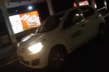 男子刚拿到驾照,男子租用共享汽车发现不对劲