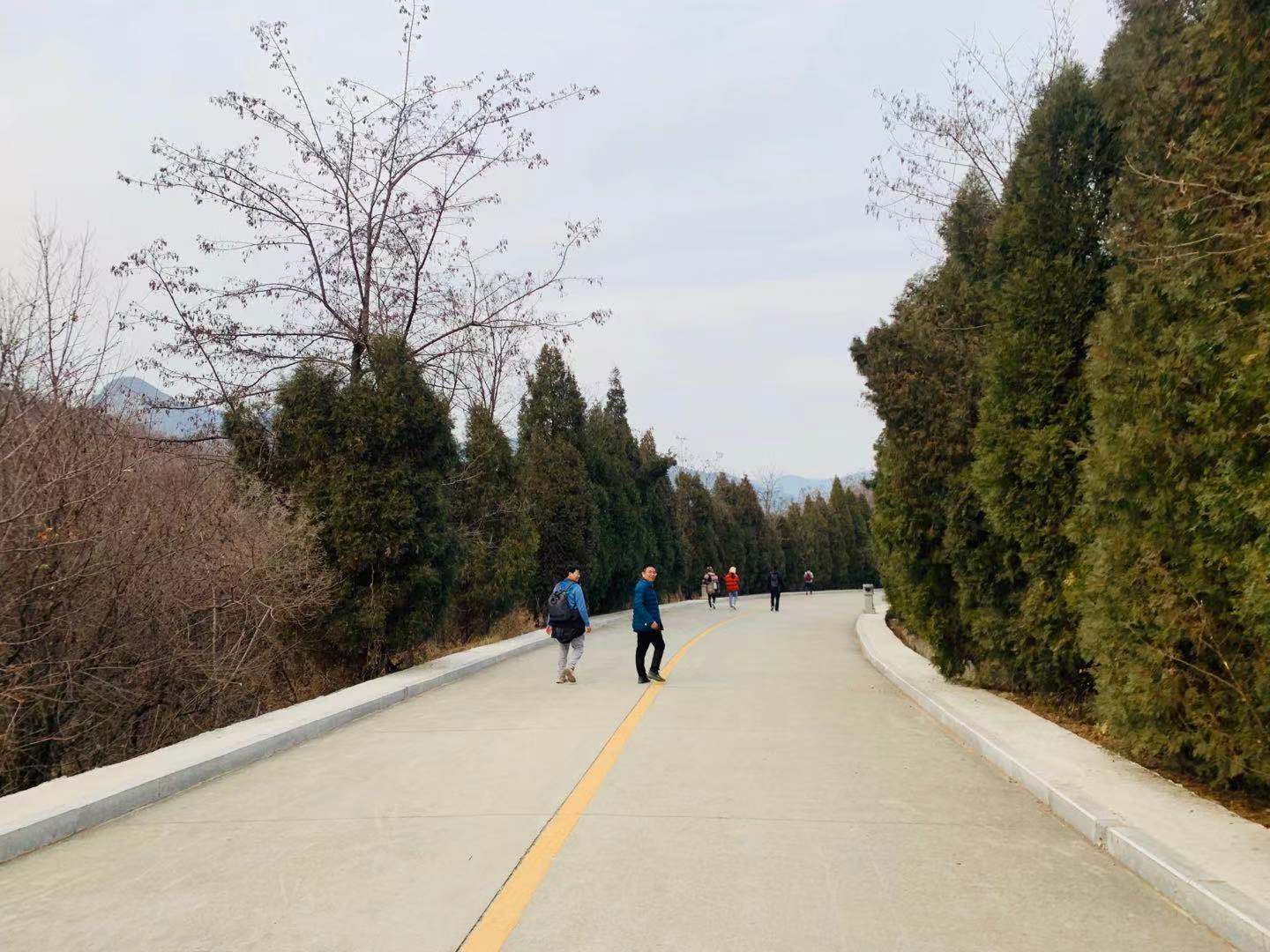 郑州少林寺一天纯玩旅游团,郑州驴友张三疯龙门大峡谷