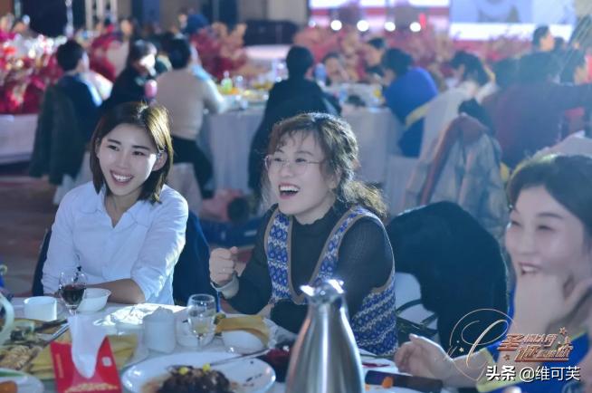 “圣情以待﹒诞愿维你”,把所有的美好送给你