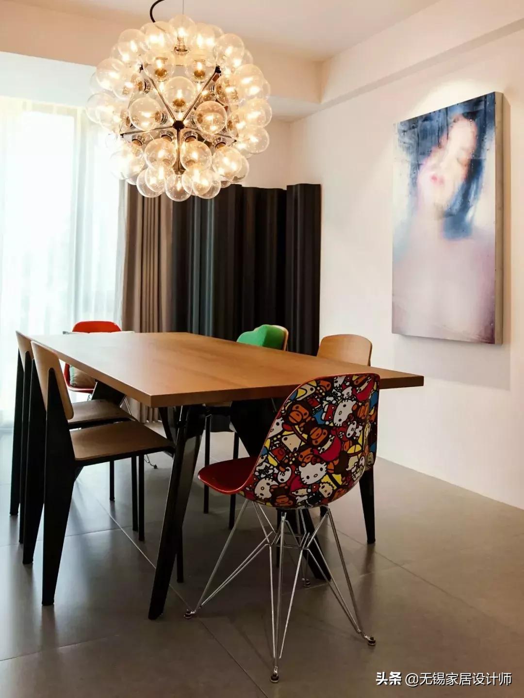 他在西湖边买200㎡豪宅，4年不住人，堆满的玩具总价超房子