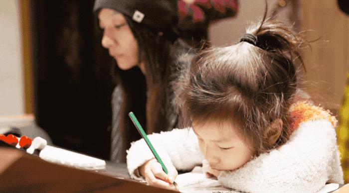 第一文青夫妻40岁了：结婚生子就是最浪漫的事