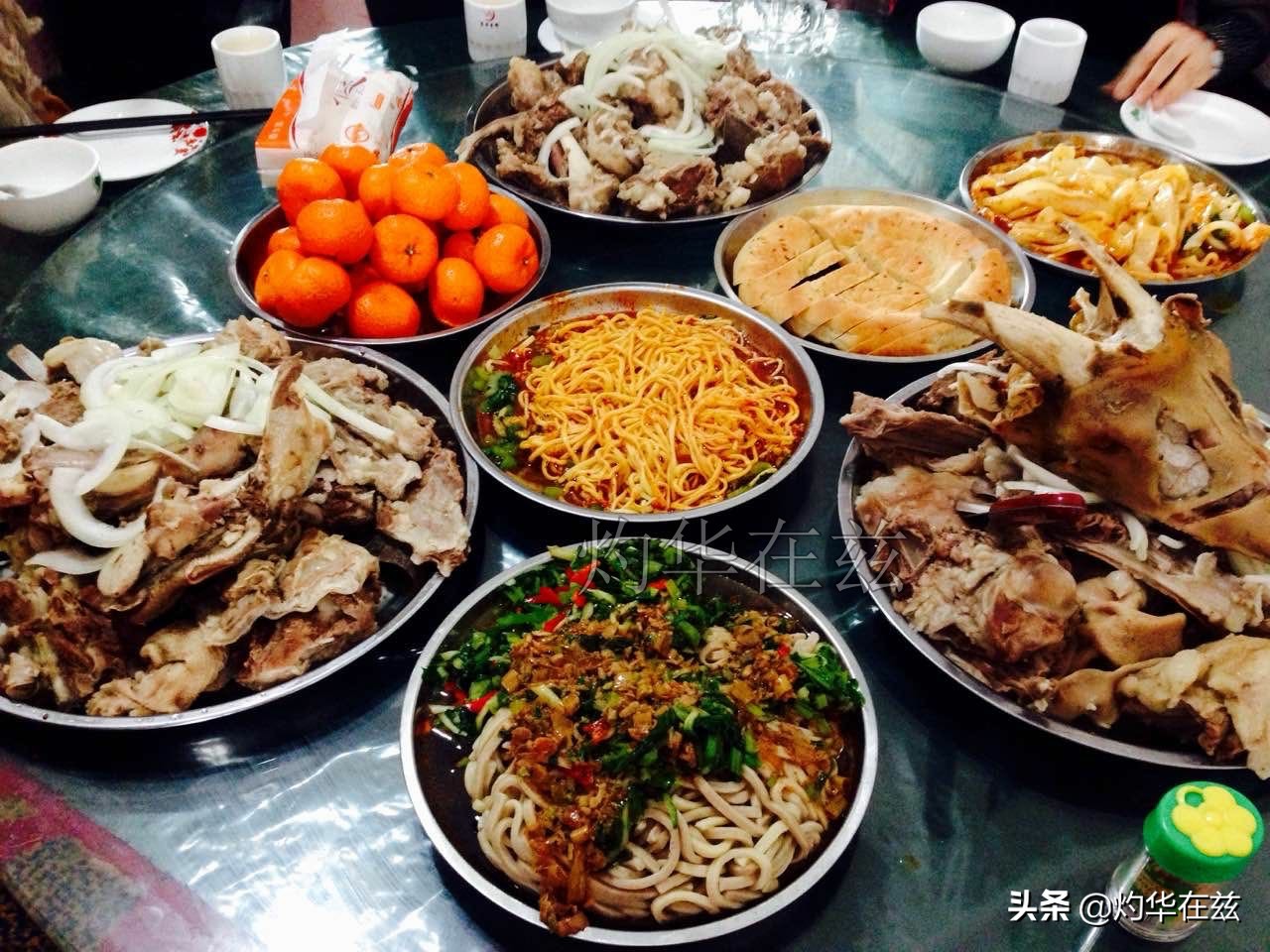 *疆新**极品风物·冰碴驹骊