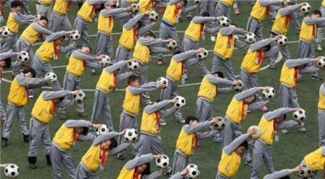 米卢给中国足球的贡献,十七年前米卢口中的中国足球神童