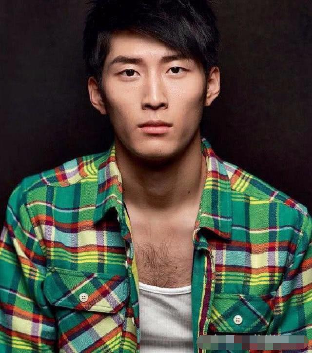 男人身上什么地方长毛不好,男士身体长毛毛什么原因