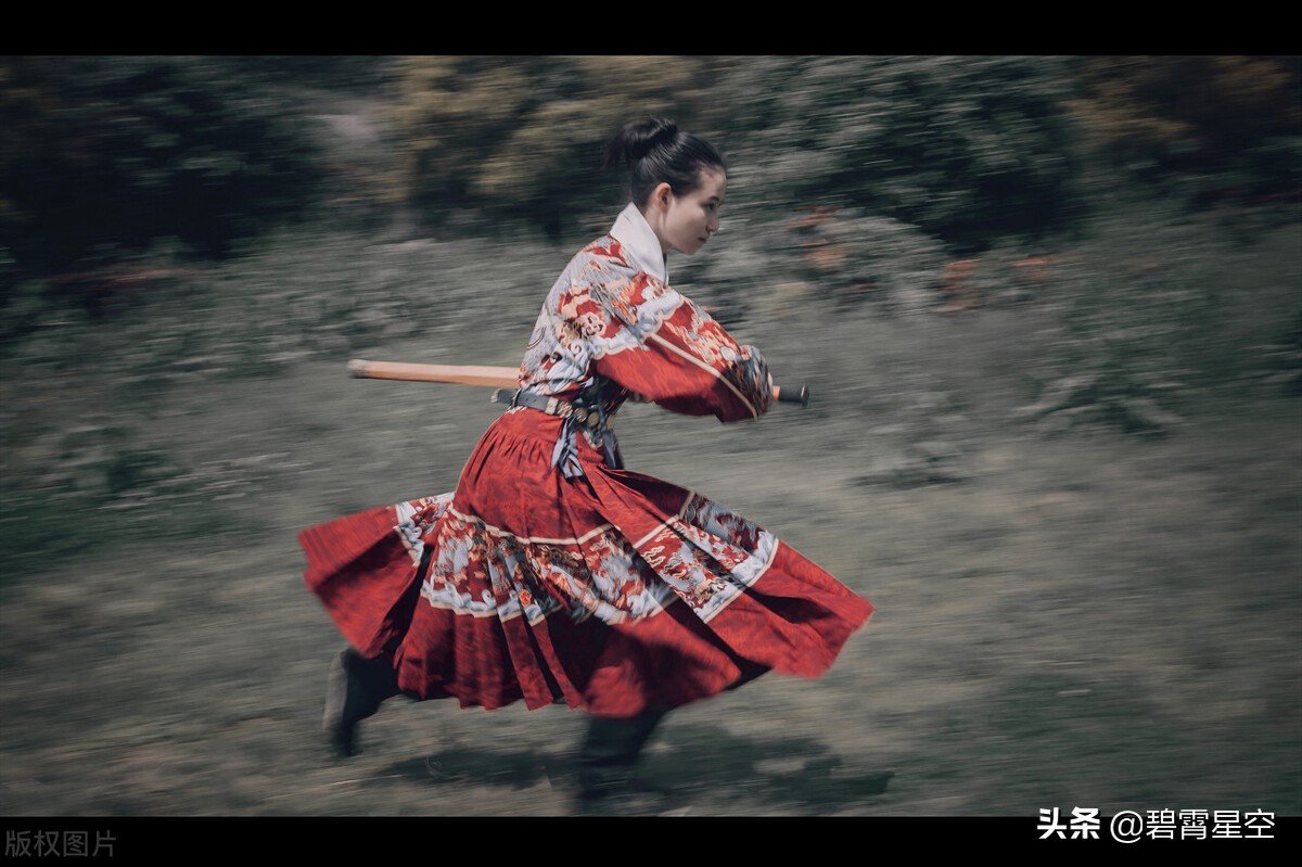 《三岔口》之26：女魔鬼！咬咬牙，摔死亲生儿子扬长而去