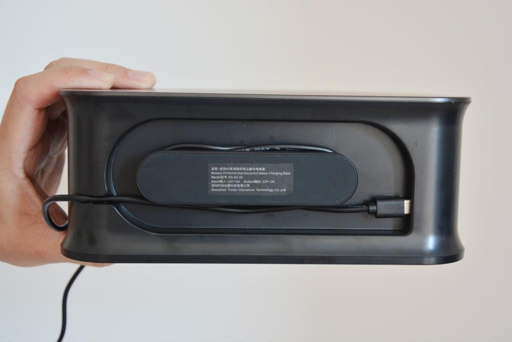 高颜值超迷你，倍思H5家用随手吸尘器测评