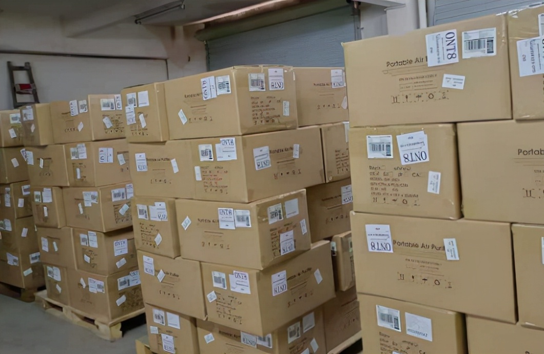 寄英国快递哪些物品不能寄,寄英国用哪个快递比较安全