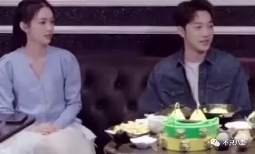 周也和赖冠霖真的在一起吗,周也和赖冠霖的恋情是真的吗