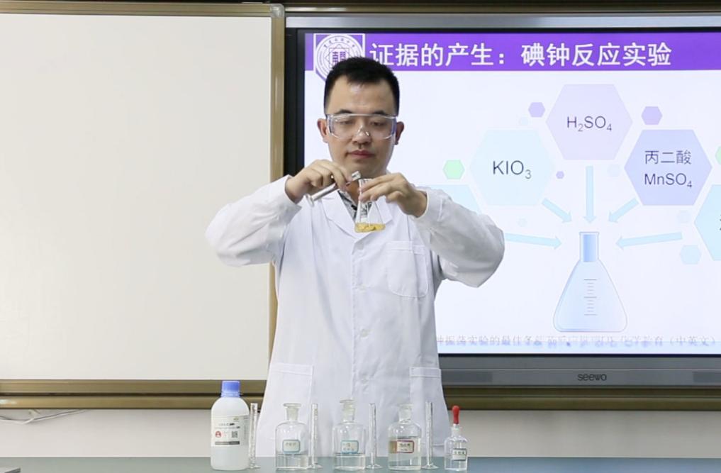 硕博连读和直博哪个厉害,硕博连读和直博有差别