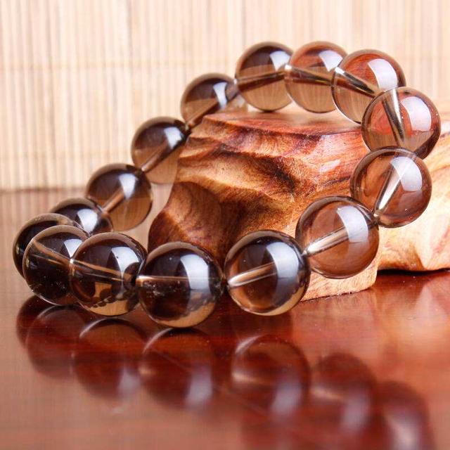 什么样的水晶不容易造假,十大不值钱的水晶哪种水晶适合买