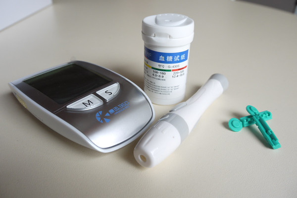 血糖仪不扎手的仪器准不准,如何判断自己买的血糖仪准确率