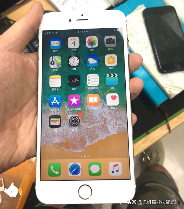 iPhone6S充电后手机黑屏怎么办?奇葩刷机报错,问题出在哪里?