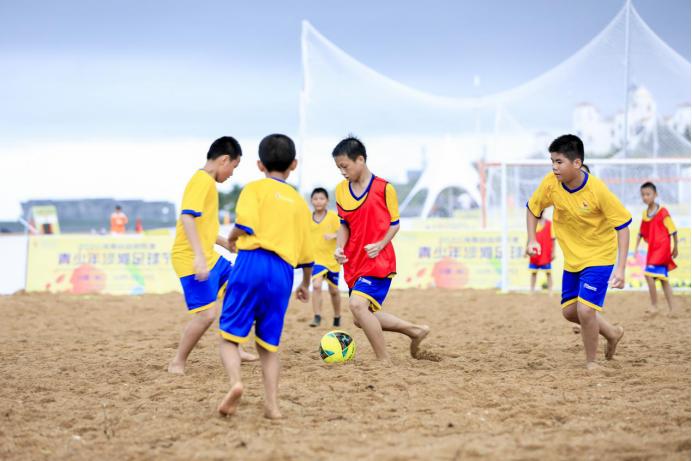 2020海南沙滩足球明星公开课开课啦！前国脚王涛亲自授课
