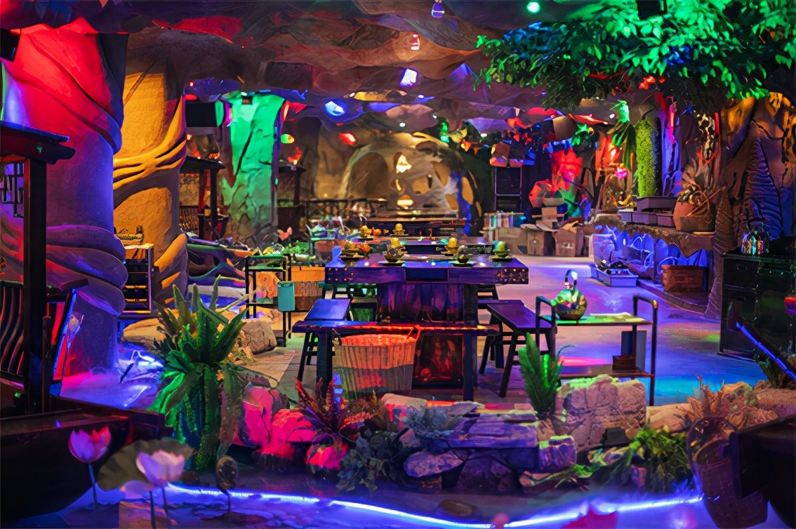 今年适合投资火锅吗,现在投资火锅有没有前景