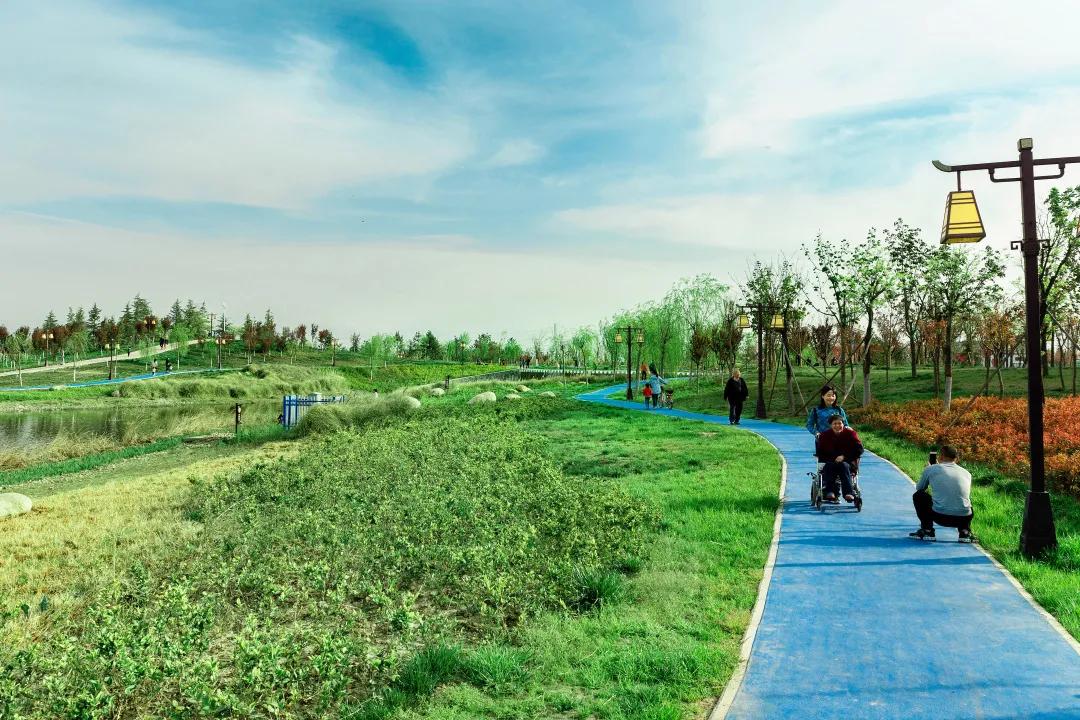 来咧！十四运的他们今天都来高新咧！