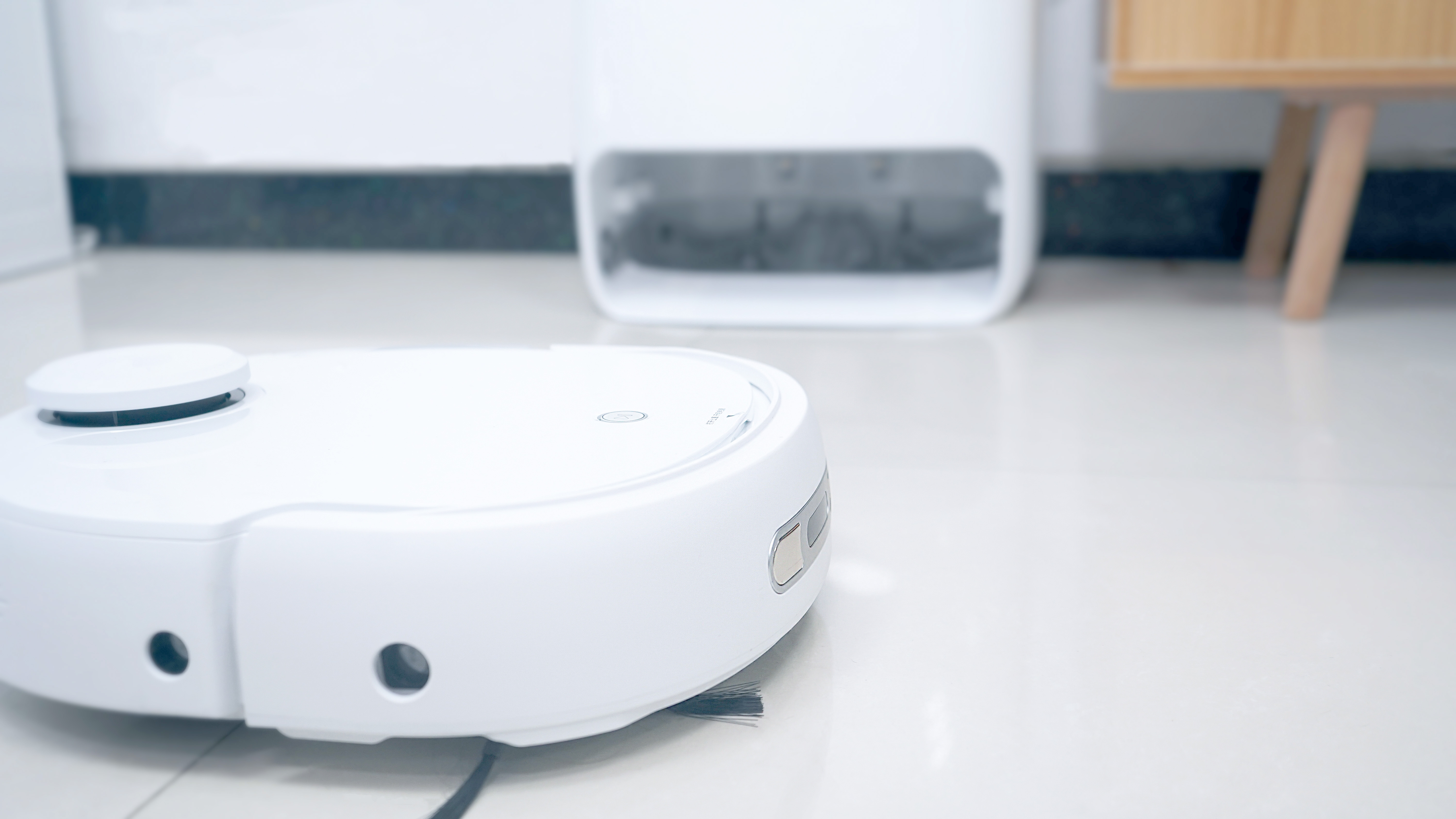 扫地机器人解放劳动力,会扫地的机器人