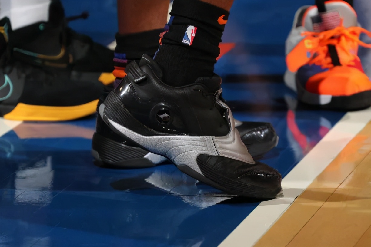 莫兰特上脚kobe4橙色,莫兰特上脚过的kobe球鞋