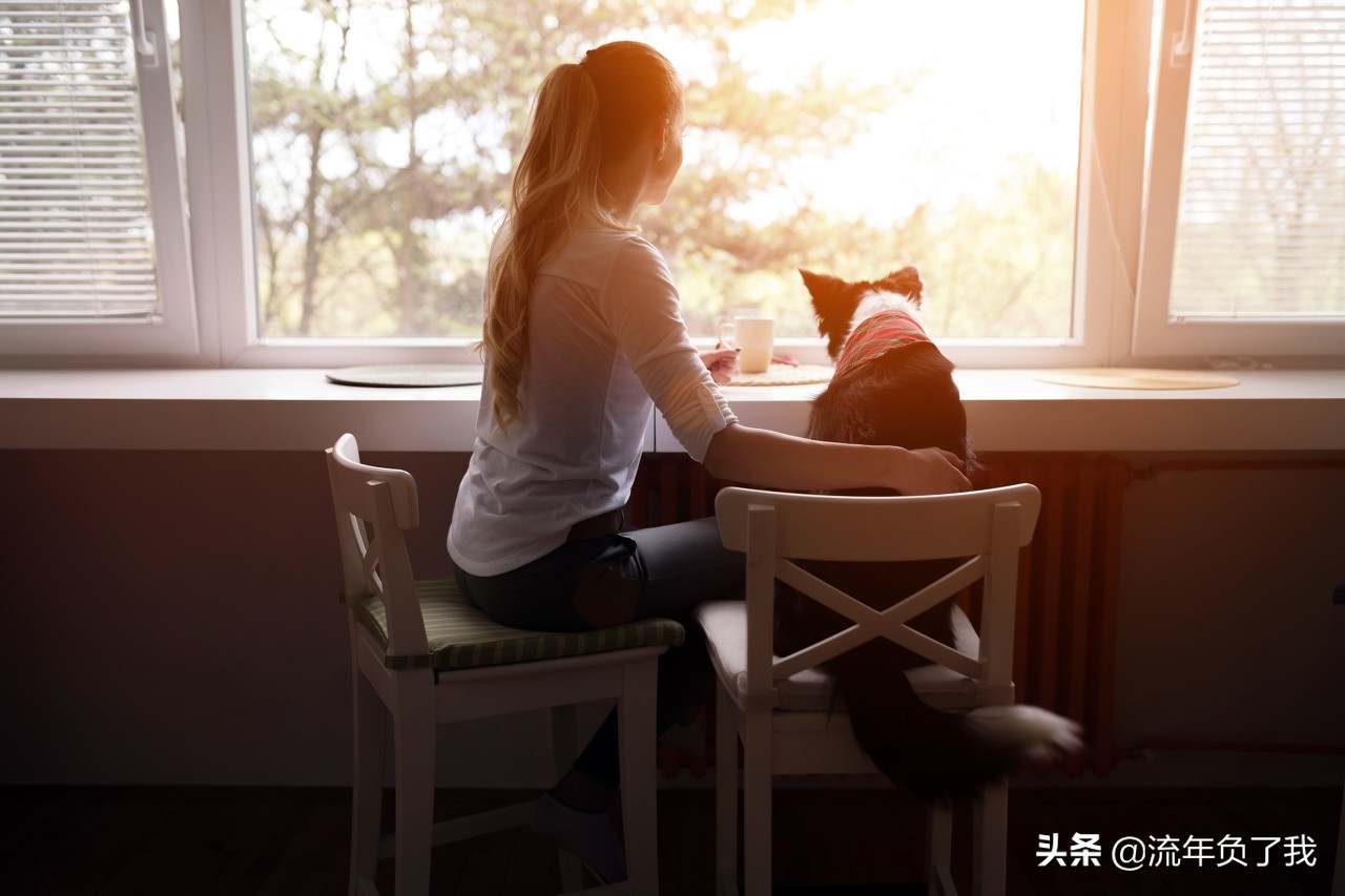 怎么发朋友圈才显得自己有气质呢,怎么发朋友圈才显得有格局