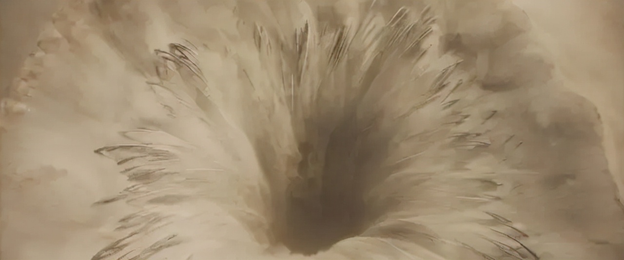 沙丘经典画面,沙丘最早版本是哪一年