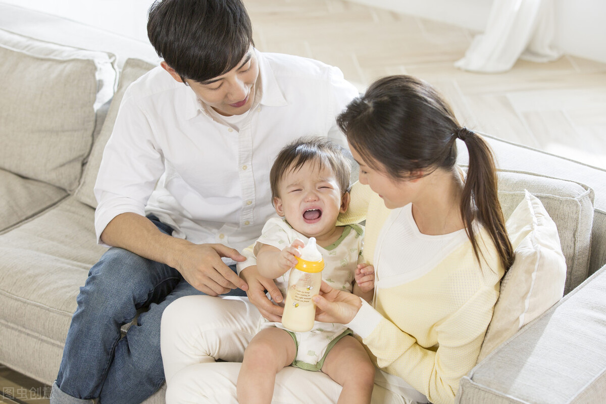 宝宝上火有暗示这6个部位要盯紧,宝宝夏季上火怎么办