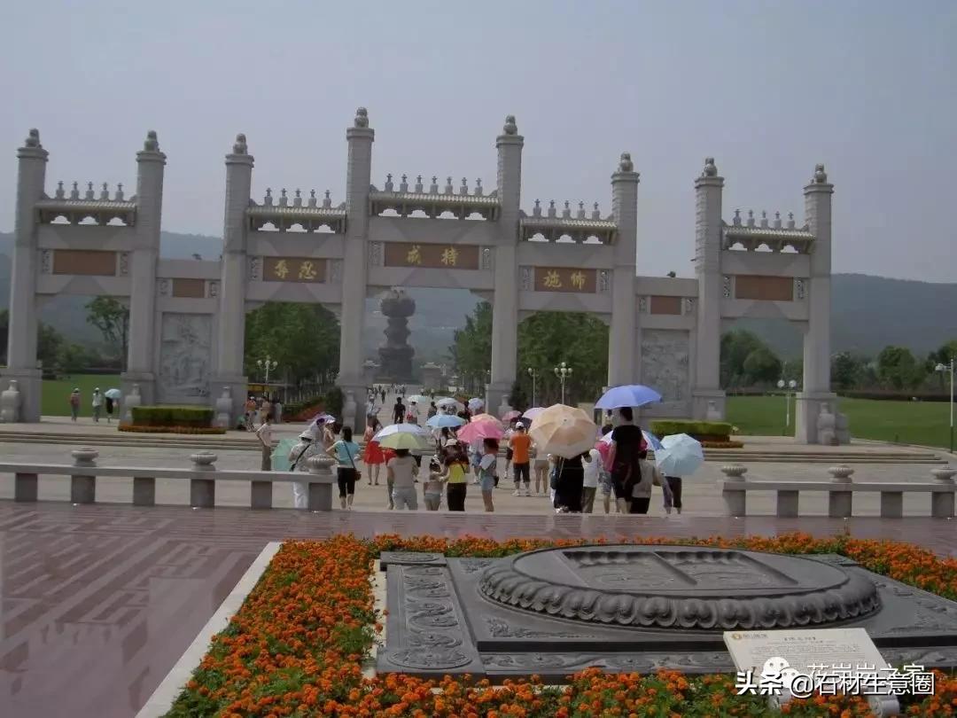 石牌坊石雕图片大全,各样式的石牌坊