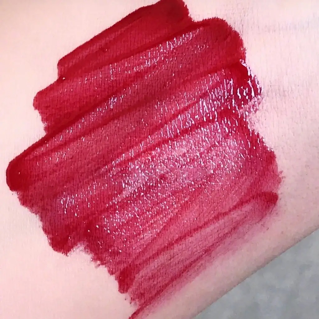 阿玛尼唇釉405和400哪个颜色好看,阿玛尼唇釉405是什么色