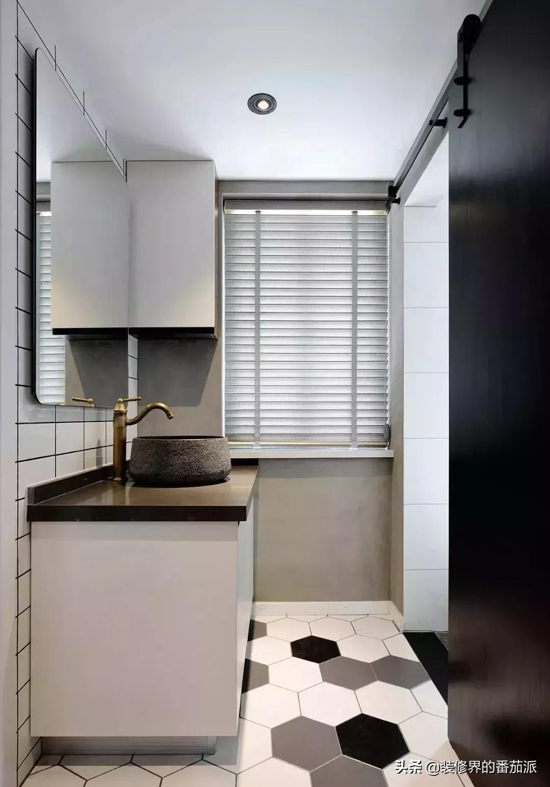 老公房40平一室改两室户型图,40平老公房一字型直筒改复式设计