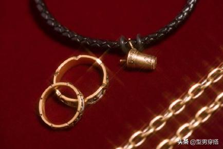 周杰伦联名周大福小熊,周大福周杰伦戒指