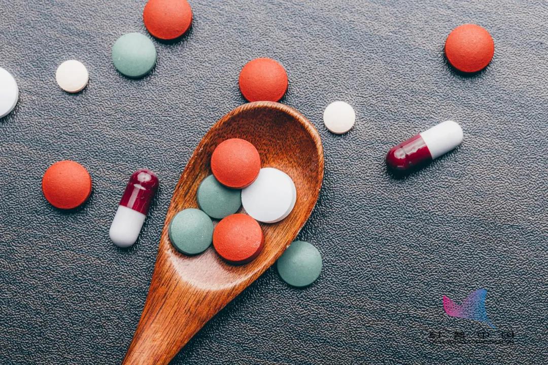 女朋友痛经该怎么帮她缓解,痛经怎么缓解医生说多喝热水