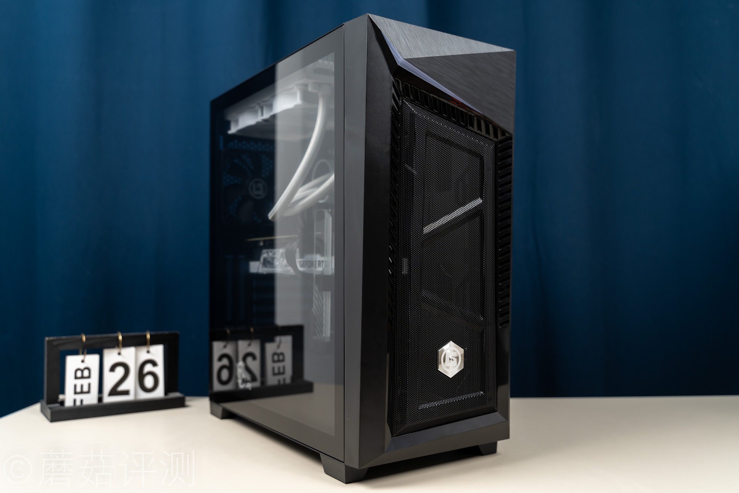 艾湃电竞机箱白色,艾湃电竞水冷评测