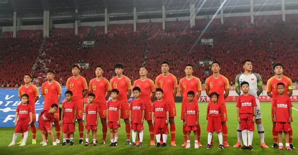 恒大队对国足,恒大怒怼足协引发的深度思考