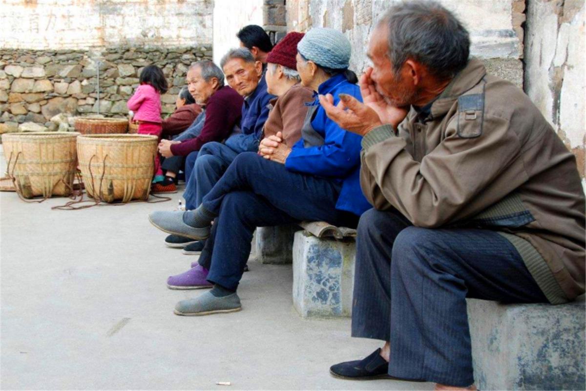 男女讲究服装的心理,男女穿搭有什么讲究