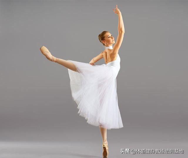 八个动作练出天鹅颈,三分钟天鹅臂锻炼方法