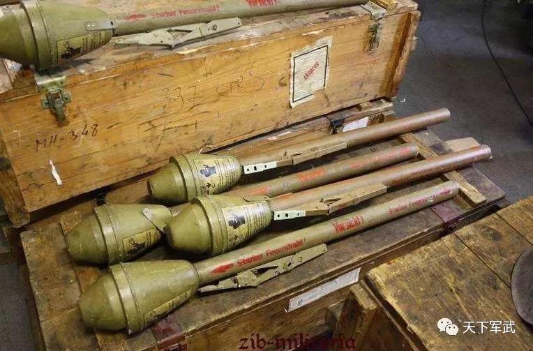 炸裂|没有什么坦克是“一拳”解决不了的*药弹**架瞬间爆炸