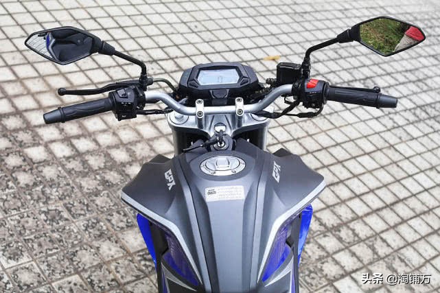 无极200rr摩托车,无极200r街车