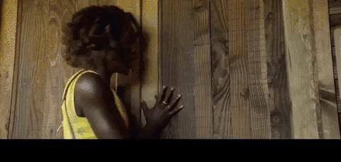 好怪的片，R级画面，S级泪点