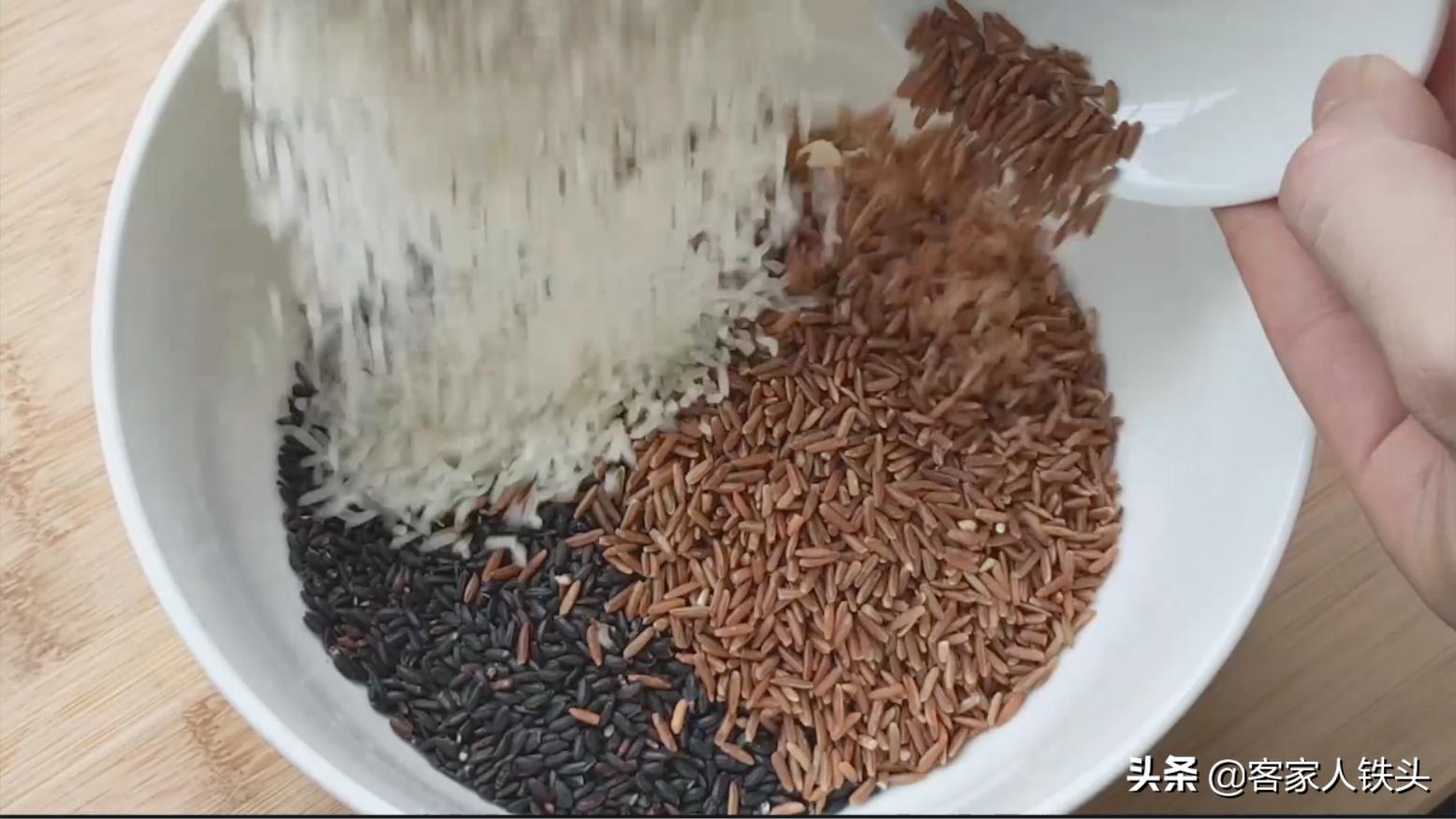 适合小孩吃的杂粮焖饭,宝宝杂粮饭怎么做好吃