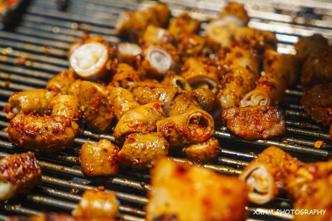 成都本地人去的最好吃的美食,中国姑娘吃成都美食